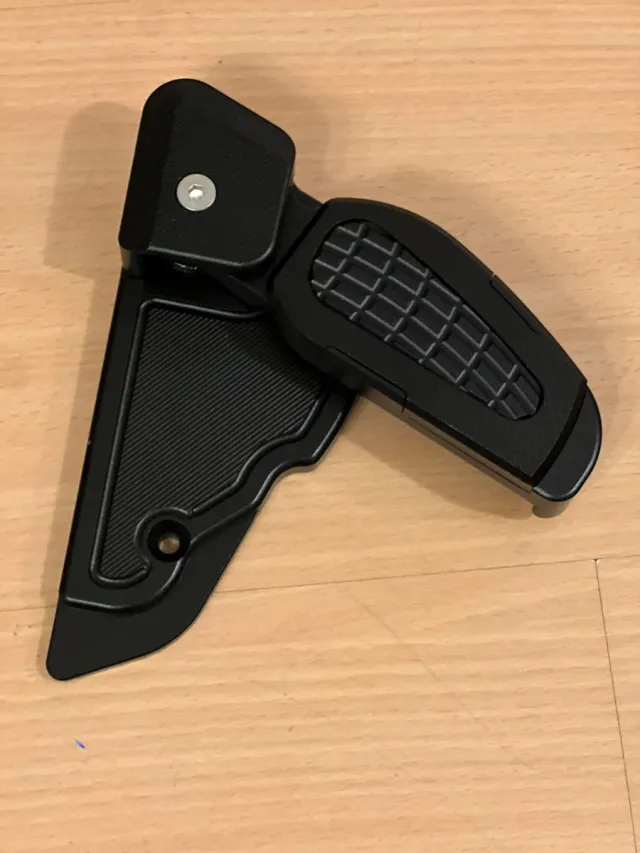 Reposapiés Vespa Trasero Negro