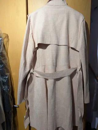 Abrigo fino beige/rosa XL sin estrenar