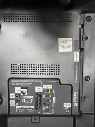 TV 32” FullHD - LG