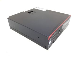 pc fujitsu esprimo d556