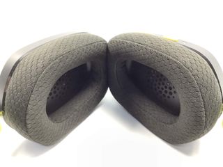 diadema logitech g435