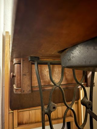 Máquina de coser Singer antigua