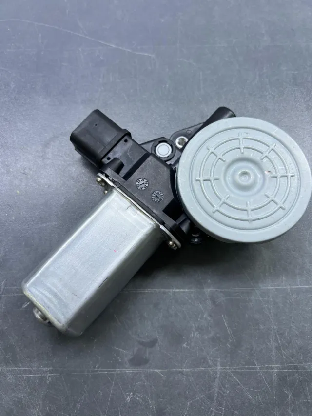 Motor elevalunas para Isuzu D-MAX 05-19