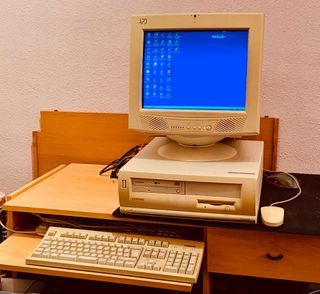 PC Compaq deskpro Windows 98 Retro