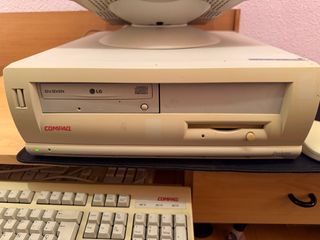 PC Compaq deskpro Windows 98 Retro