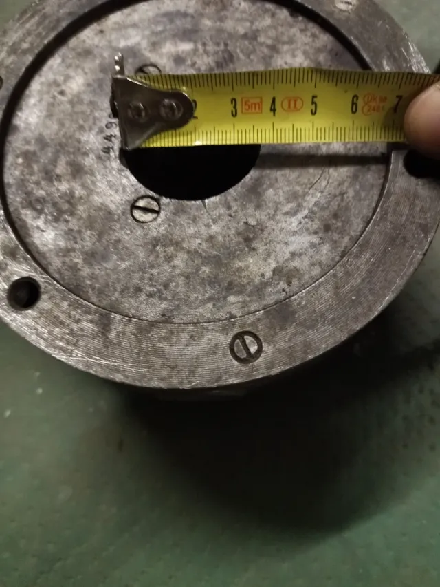 Plato Torno 135mm + Llave y Mordazas