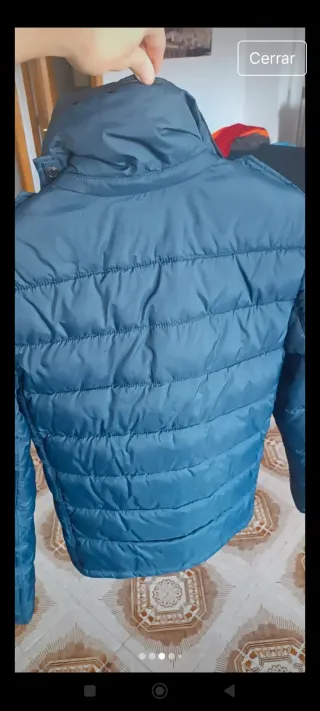 Chaqueta Zara hombre azul con forro rojo