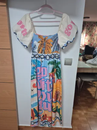 Vestido largo estampado tropical