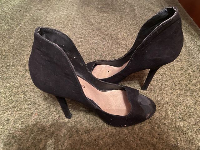 Scarpe col tacco nere taglia 37