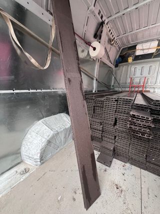 Tarima composite para terrazas y jardines