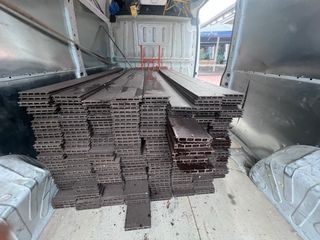 Tarima composite para terrazas y jardines