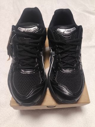 Asics Gel Kayano 14 Talla 44.5 Negras/Grises