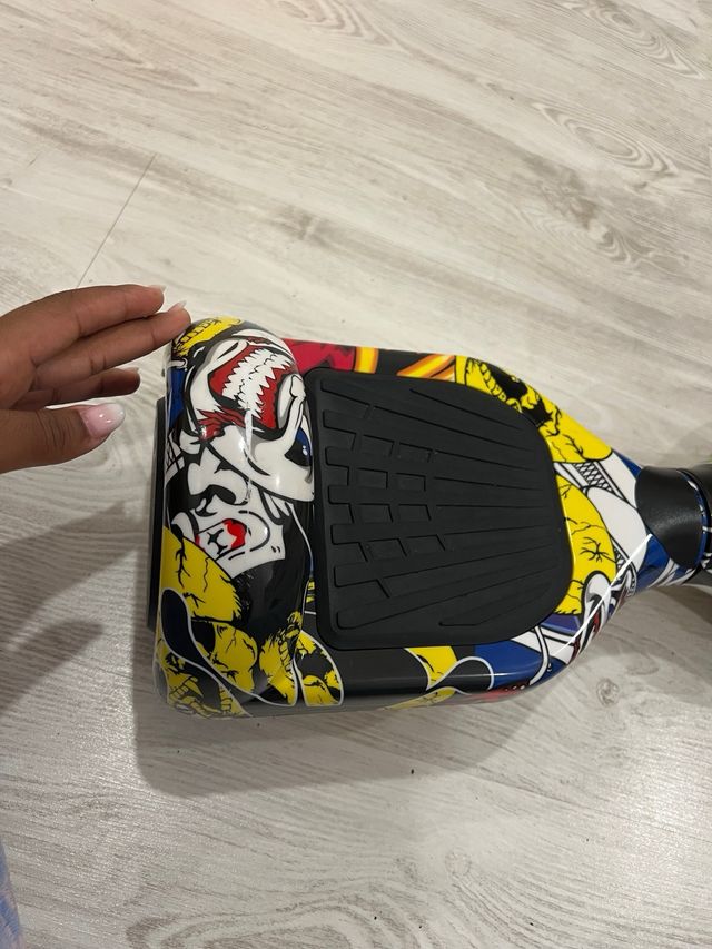 Hoverboard UrbanGlide com design graffiti