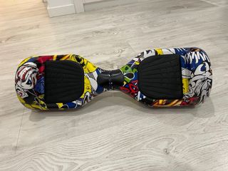 Hoverboard UrbanGlide com design graffiti