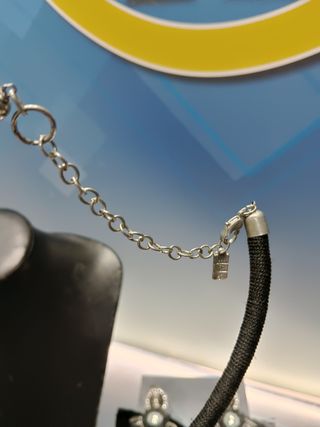 Lote bisutería, collar y pendientes a juego