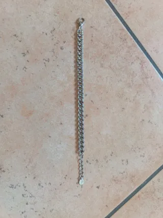 Braccialetto in metallo argentato