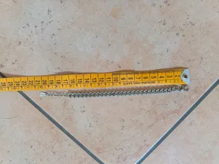 Braccialetto in metallo argentato