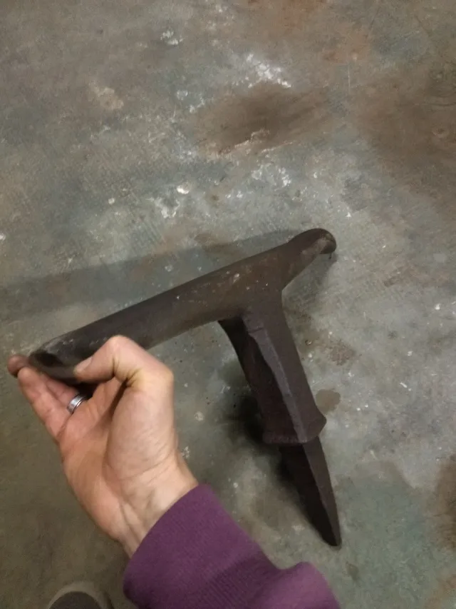 Yunque / Enclusa Hojalatero