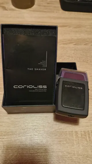 Afeitadora Corioliss Negra y Dorada