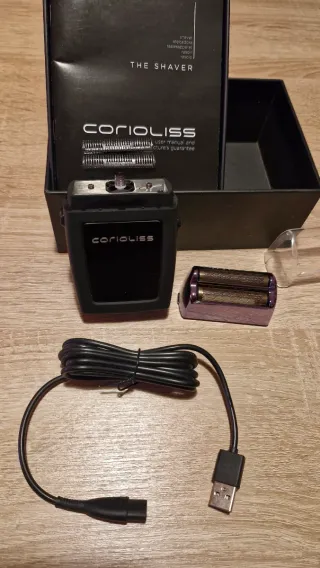 Afeitadora Corioliss Negra y Dorada