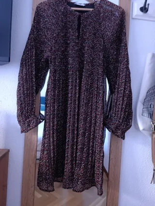 Vestido vaporoso estampado Fórmula Joven.