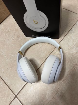 Beats Studio 3 Wireless Blancos y Dorados