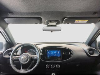 TOYOTA Aygo X Play MT