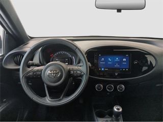 TOYOTA Aygo X Play MT