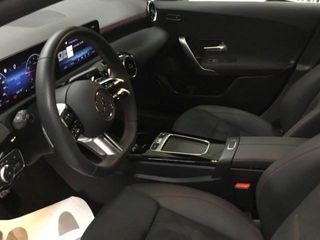 MERCEDES-BENZ Clase A 180 Compacto