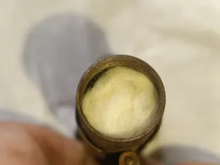 Mechero antiguo con cadena y medallón 1828