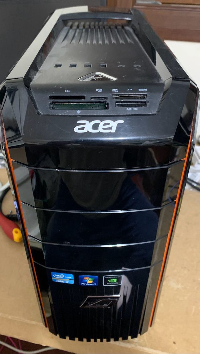 PC Predator i7 8GB RAM