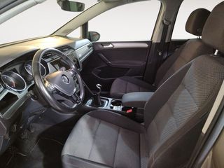 Volkswagen Touran Advance BMT