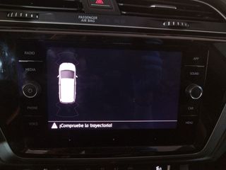 Volkswagen Touran Advance BMT