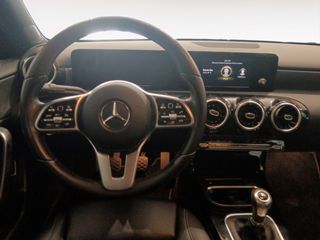 Mercedes Clase A 200 Sedán