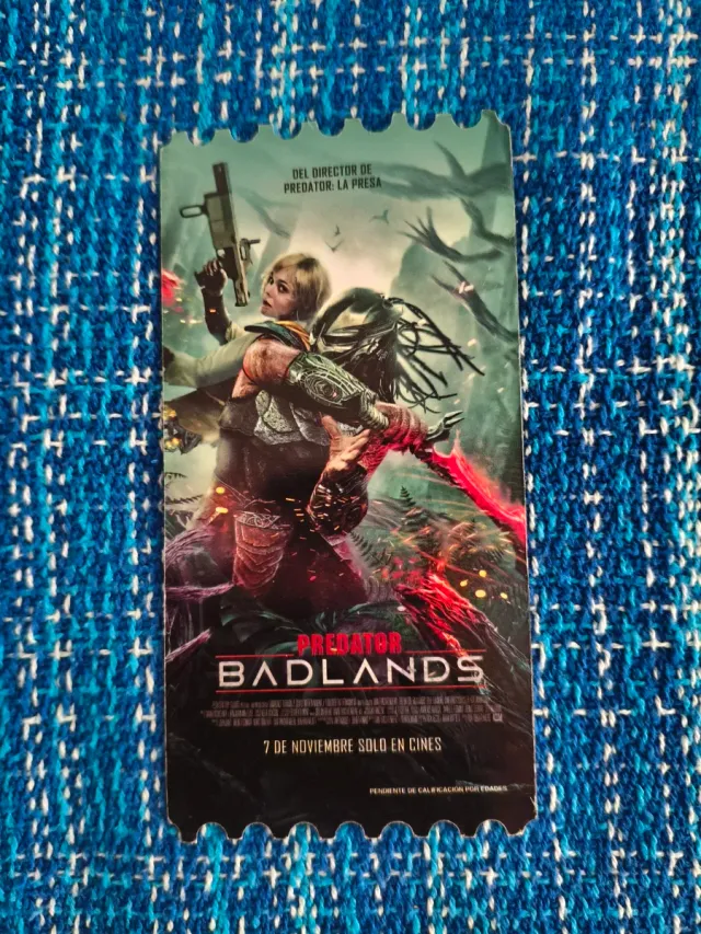 Megaentrada Predator Badlands