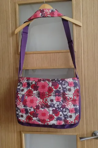 Bolso de hombro Sipecusa multicolor