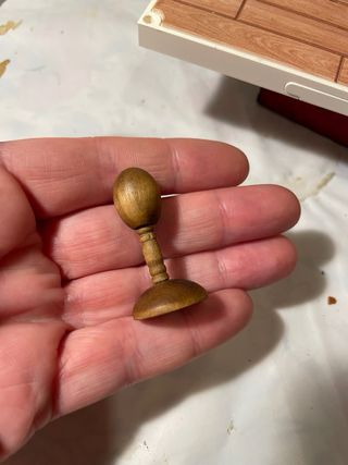 Supporto cappello/parrucca dollshouse legno