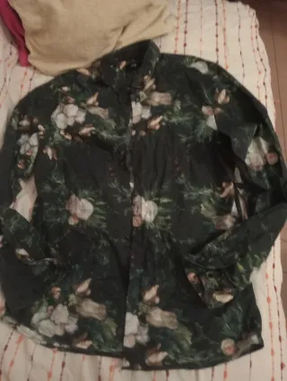 Camisa H&M estampada hombre