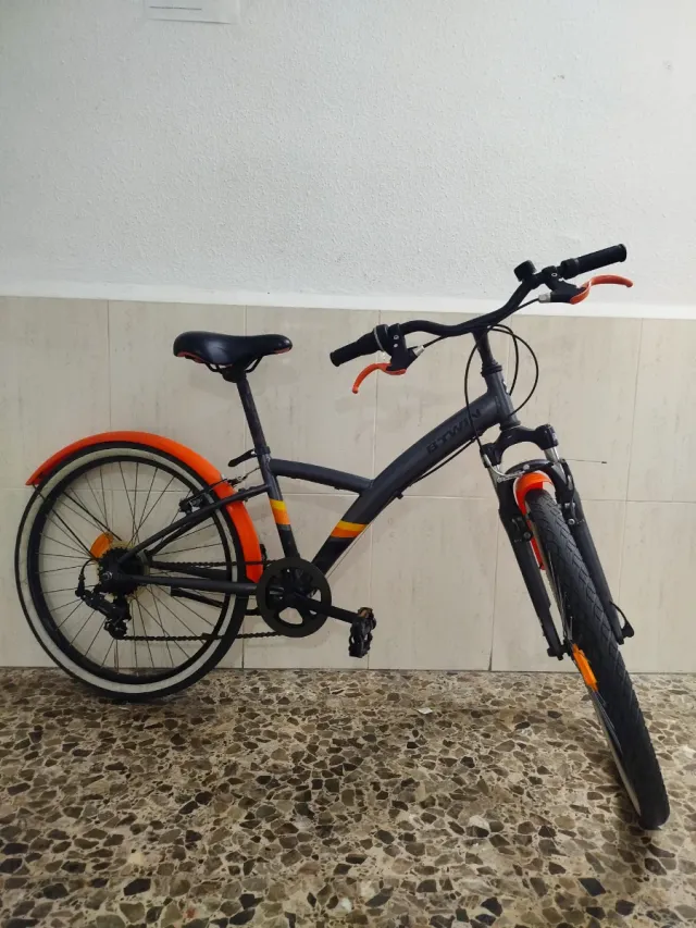 Bicicleta dePaseo B'TWIN Decathlon original 24"