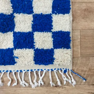 Alfombra de lana a cuadros azul y blanco