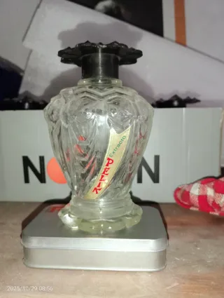 8 Frascos de perfume Pelik antiguos (vacíos)