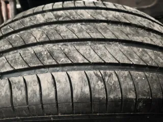 Pareja Neumáticos Michelin 235/50 R19 99V