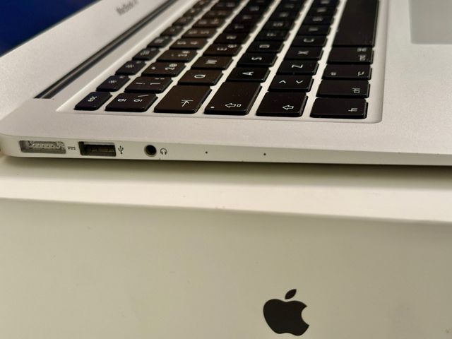 MacBook Air 13 2014 128gb