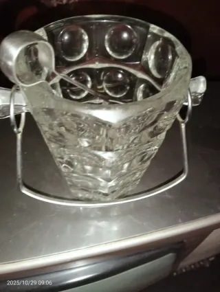 Cubitera Vintage Cristal Tallado Asa Metálica