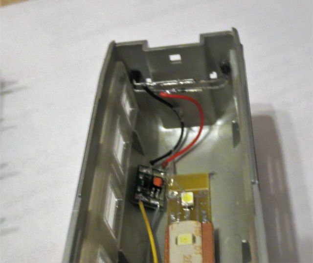 Luci di fine treno intermittenti per vagoni H0