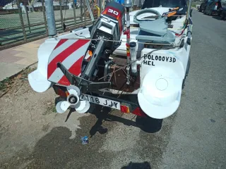Barca PVC + Motor Mariner 30cv + Remolque