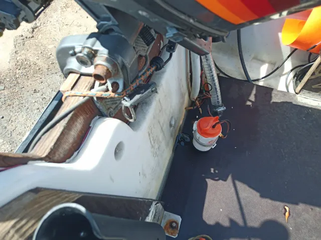 Barca PVC + Motor Mariner 30cv + Remolque