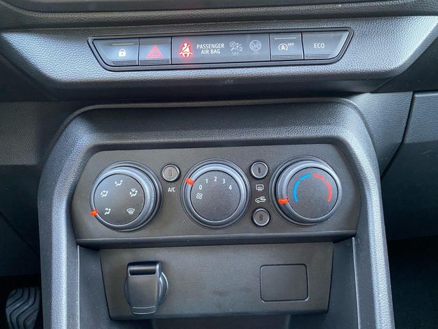 DACIA Sandero Sandero Sandero TCe Essential 67kW