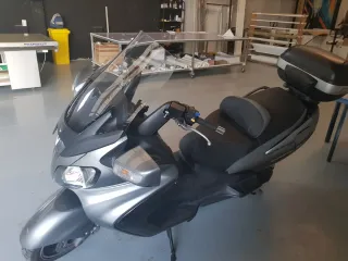 Suzuki Burgman 650 Executive