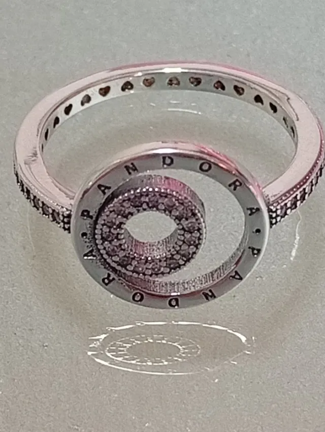 Anillo Pandora Talla 58 Corazones y Circonitas